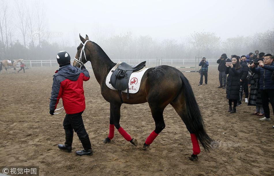 分黑人勇敢挑战极限展现无畏精神与力量的推荐与j9九游真人游戏第一品牌早报刘玥大战28公(图2) 分黑人勇敢挑战极限展现无畏精神与力量的推荐与j9九游真人游戏第一品牌早报刘玥大战28公(图2)